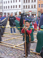 Die Stadtwache, hier kaum gr&ouml;&szlig;er als die Lutherzwerge